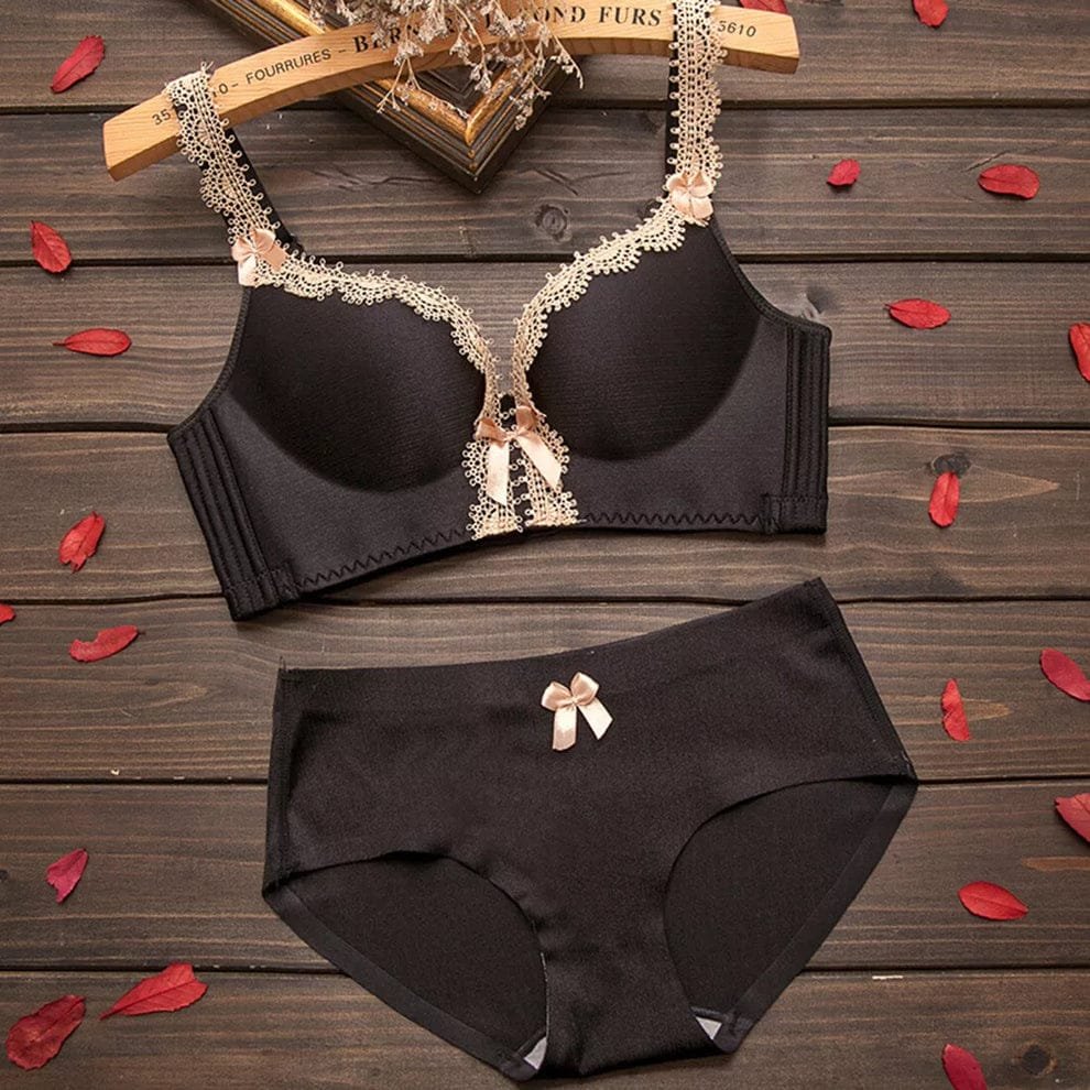 Women's fancy & Soft Matriyal Sexy Bra & Panty Set (Pack of 4) - Image 7